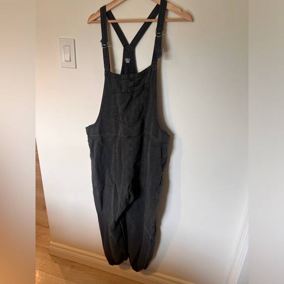 Sold Aerie Overalls - Picture 1 of 3